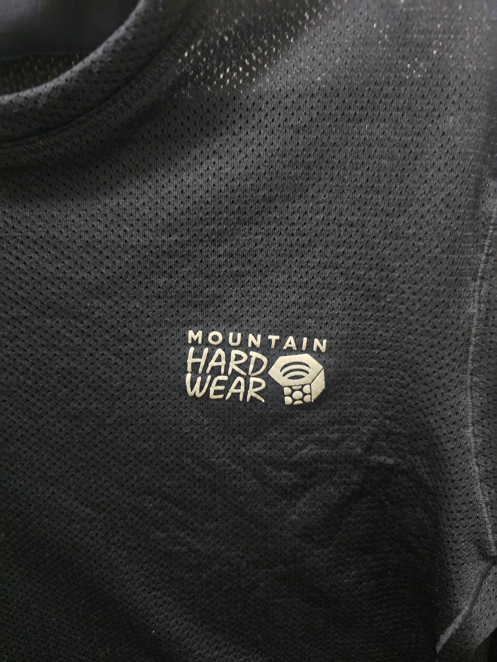​Mountain Hardwear Men's AirMesh Long Sleeve Crew - Picture 3 of 12